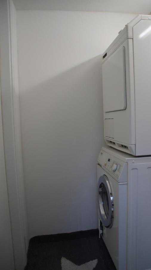 All-In-One Apartment Mit Eigener Sonnenterrasse Im Garten 杜塞尔多夫 外观 照片