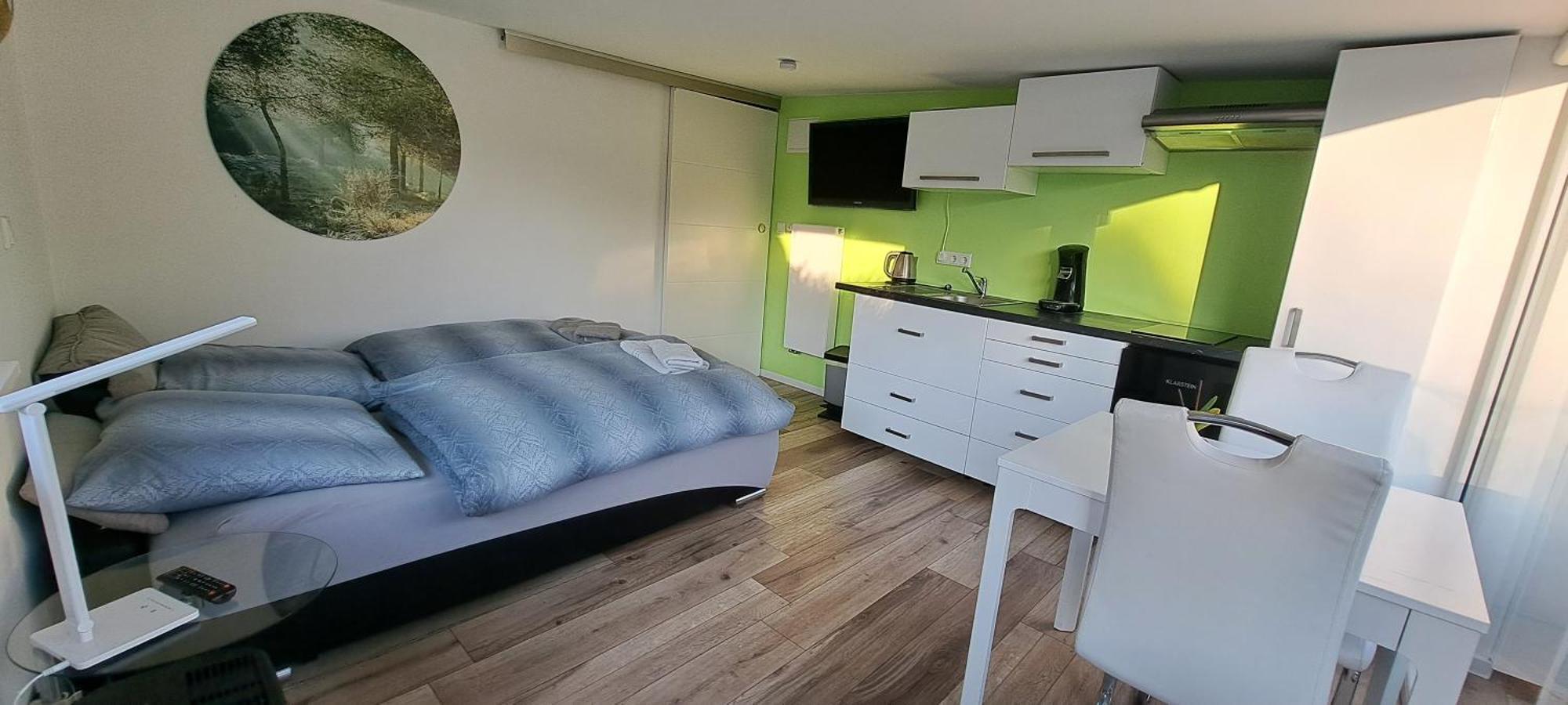 All-In-One Apartment Mit Eigener Sonnenterrasse Im Garten 杜塞尔多夫 外观 照片